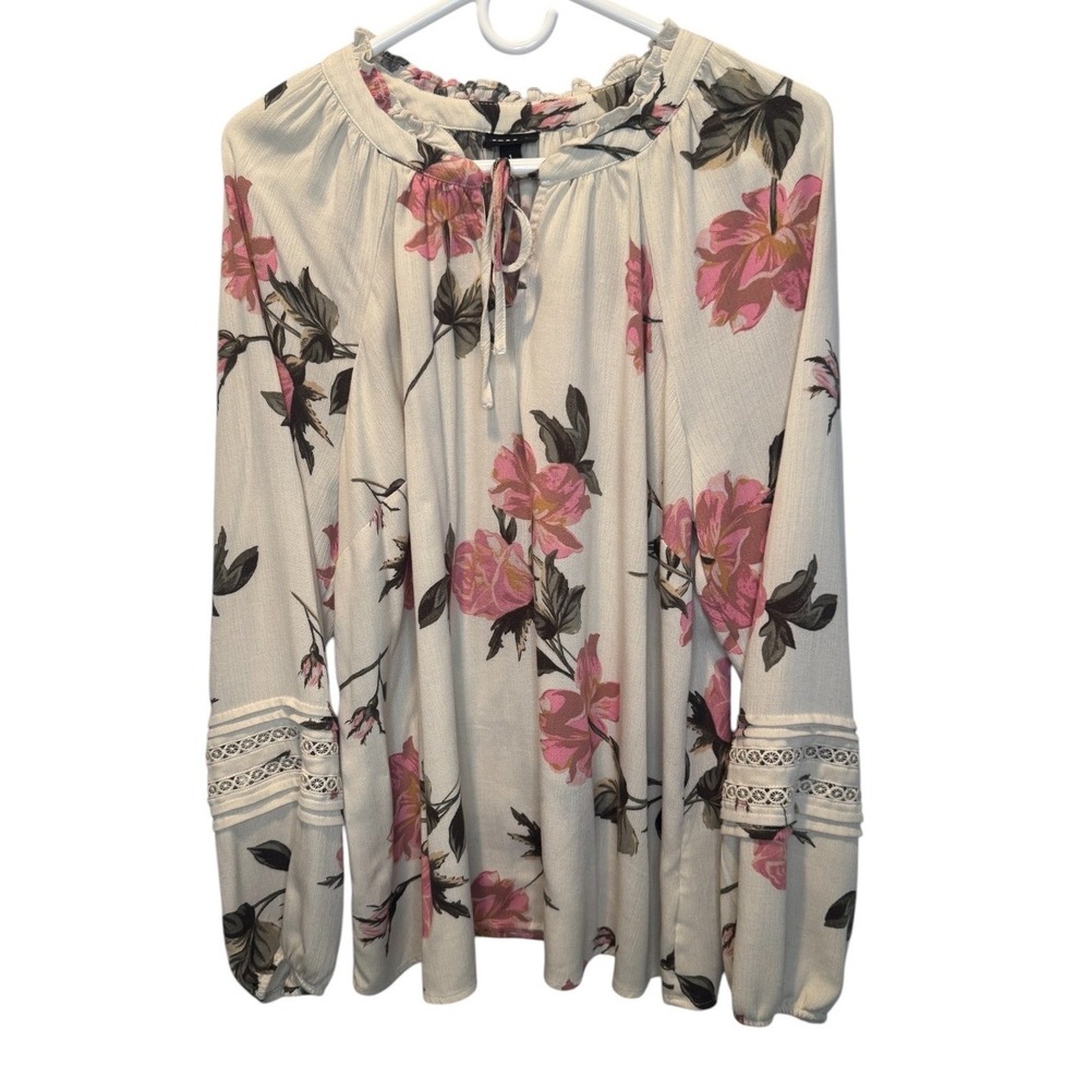 Torrid Floral Peasant Blouse Pink Rose Crochet Lace Trim Keyhole Top Size 1X